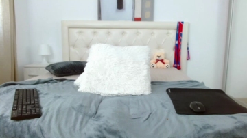 I_M_Phillip_Grey  11-09-2021 video giggles